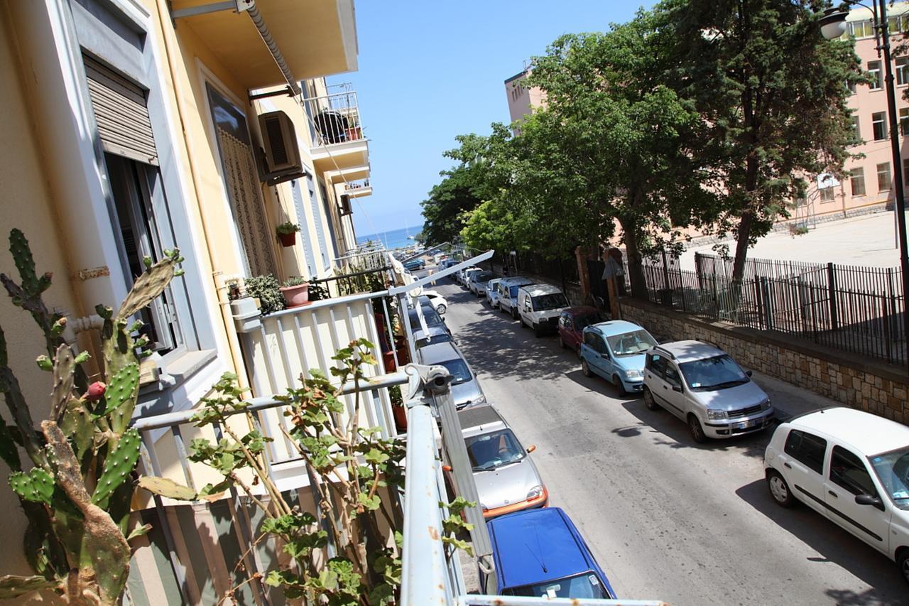 Family House - By Vacation Service Cefalu Ngoại thất bức ảnh