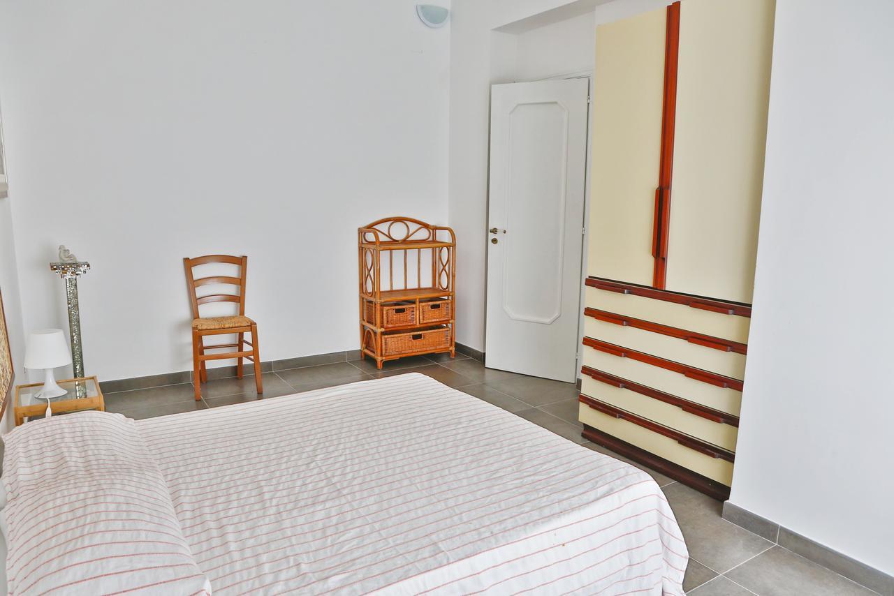 Family House - By Vacation Service Cefalu Ngoại thất bức ảnh